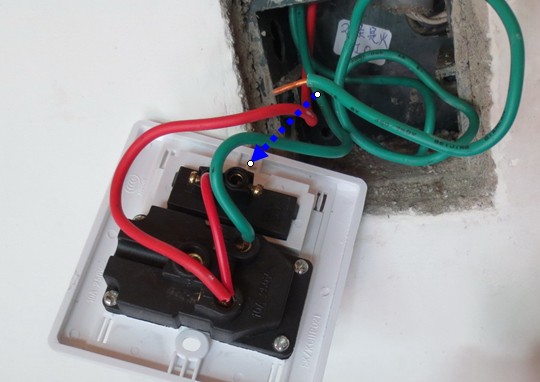 工人一旦这样接电线,记得给他加200块工资,住几十年都不怕漏电