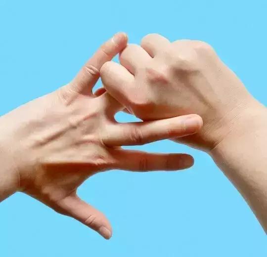 手指的活动, 可以掌控你的身心, 赶紧试试_新浪网