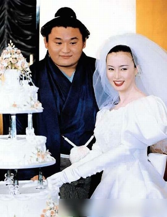 害怕结婚阻碍星途阻止她结婚|母亲|结婚|宫泽理惠_新浪新闻