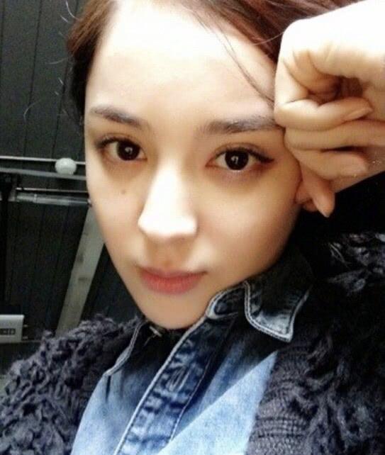 古力娜扎上大学时的旧照曝光原来那个时候她就已经是小仙女了啊