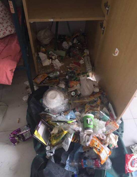 学生宿舍,会成为第二个垃圾场,颠覆公众对她的期待形象