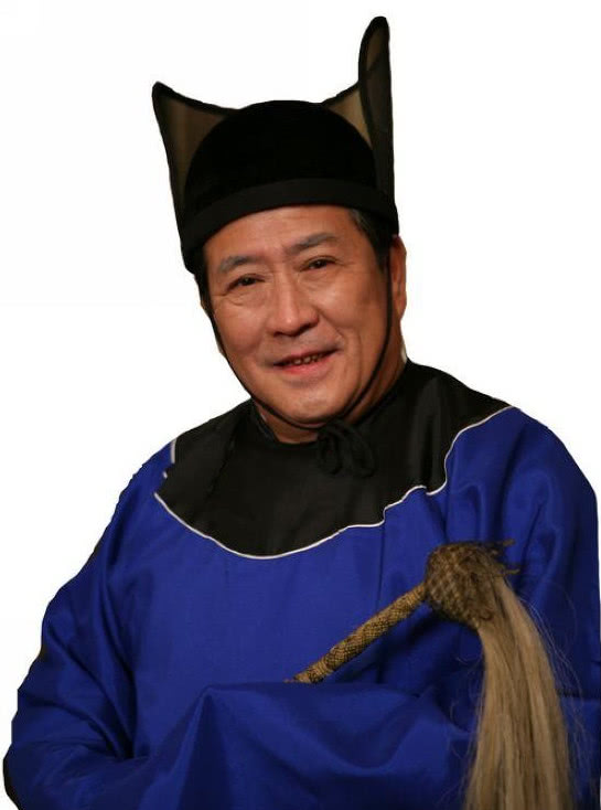 他学识渊博,却甘愿入宫为太监,深得皇上喜欢还娶妻生子!