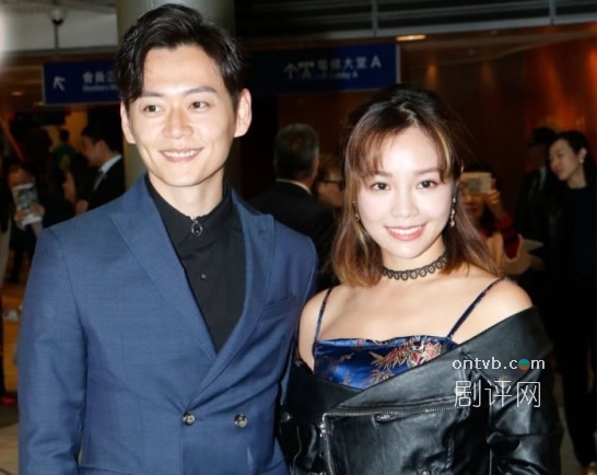 与陈芷尤拍拖入马场 张振朗笑得劲尴尬