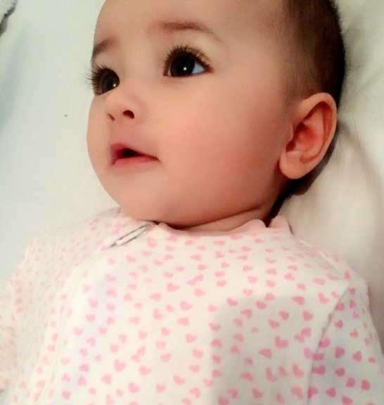 思琳娜卖萌的样子太萌了!