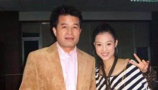 毕福剑近况,参加一次旅游节开幕式和闭幕式,收入5到10万