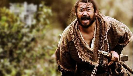 此人本是一山贼,李渊父子却立誓要杀掉他,结果李世民却没做到