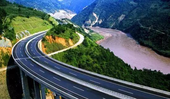 投资上百亿元的运城的沿黄旅游公路将于3月开工建设