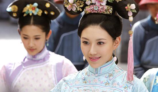 本是顺治帝庶妃,却生下抚远大将军,得以获封殊荣