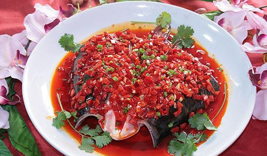 湘菜剁椒鱼头的做法 有什么注意事项