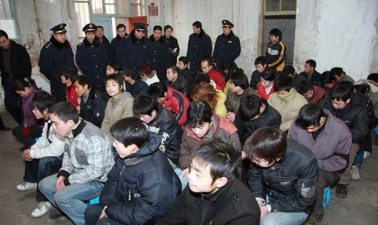 交3万块就可以赚900万?揭秘真实的传销组织是如何给人洗脑!