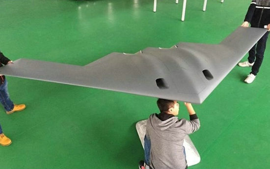 至少有七八款了,中国飞翼隐身无人机彻底白菜化!