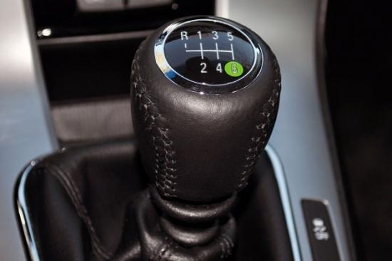 手动挡汽车经济转速,每档应该在什么速度下切换