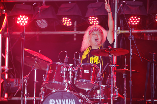 (亚洲鼓王funky末吉觉)作为东道主城市,广西著名音乐创作制作人,广西