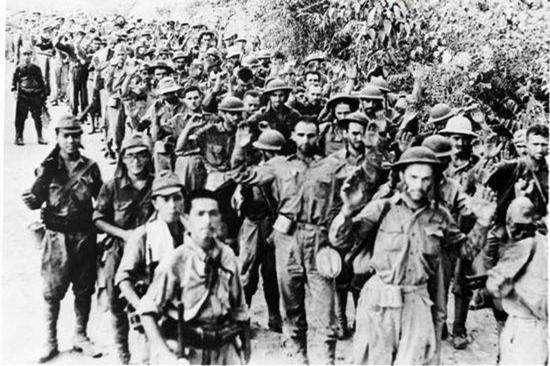 二战日本占荷兰属地,抓住的白人妇女被当做"白马"任其蹂躏