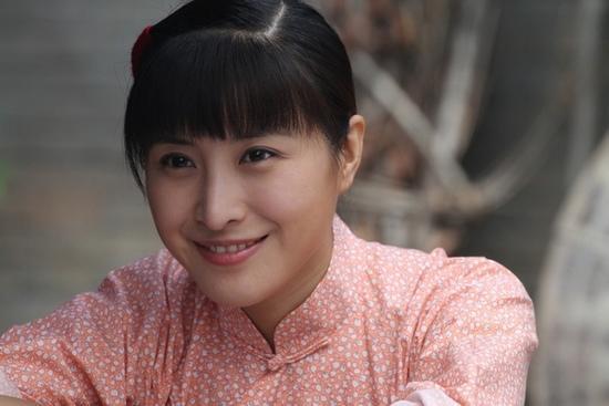 没赵本山她红不了,后来却拒绝了赵本山的邀请,如今淡出荧屏