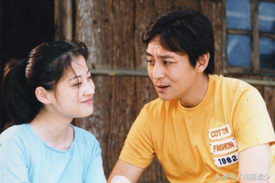 蒋恺和不少优秀的女演员都合作过,像和王姬主演了电视剧《血玲珑》,演