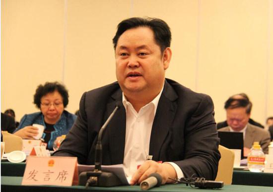 8,邵仲毅:根据2018福布斯富豪榜数据显示,邵仲毅的财富值达到了130