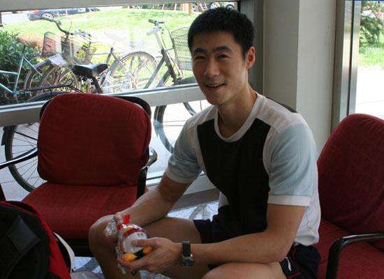 包括刘国梁,孔令辉,王励勤,马龙等,而王励勤则是所有里面身高最高的