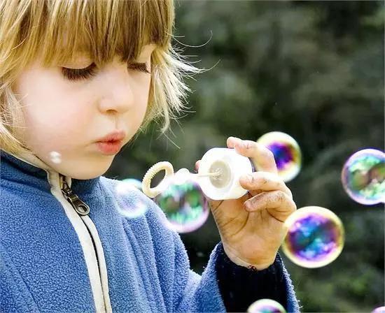 莫让乖孩子陷入"配角综合症"