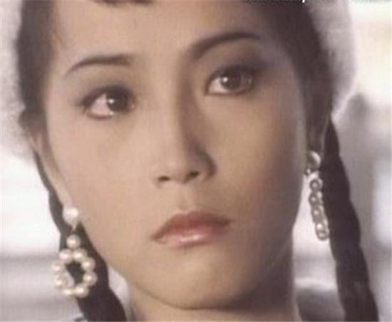 石榴姐苑琼丹演技获赞,回忆低潮"像被强奸"被指脑洞辽阔