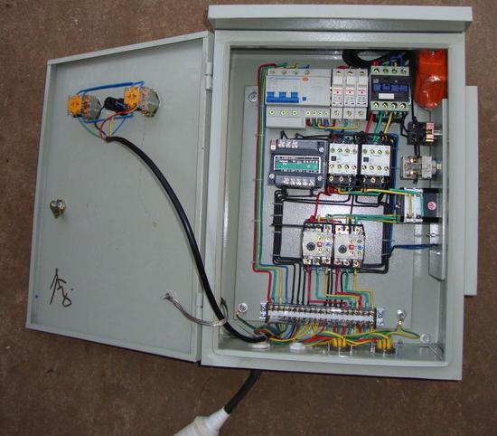 配电箱万万要工人这样装,老电工一看就懂,你家装对了吗?