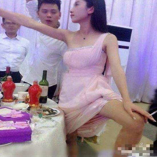 在婚礼上,别喝多|婚礼|大爷|新娘_新浪网