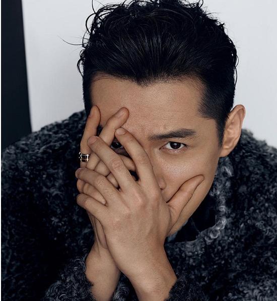 宋仲基的摸脸杀甜到掉牙 钟汉良冯铭潮胡歌更是难掩迷人魅力