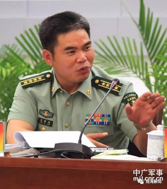 新晋少将黄绪鸿:轻伤不下火线,拖着伤腿跑完三千米