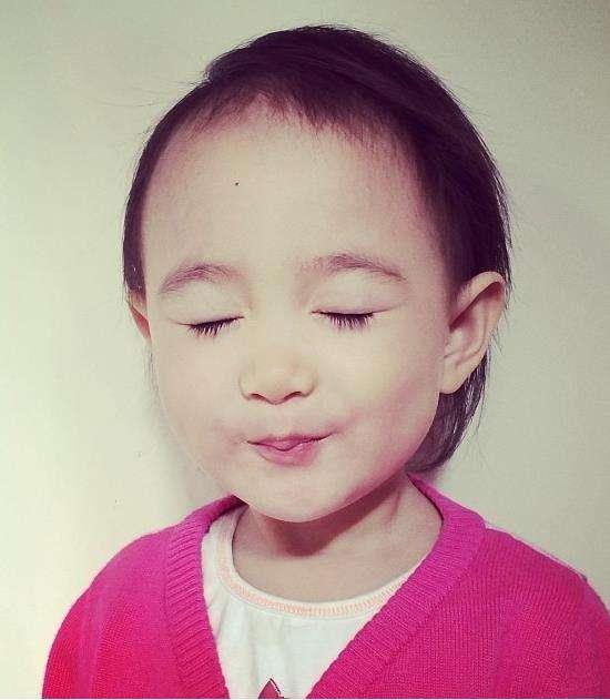 奥莉脸是新一代长残的童星?想多了,人家明明是美美的小淑女