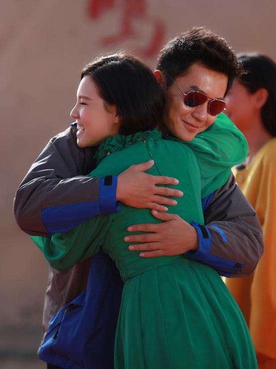 最后一个争议大|奔跑吧兄弟|跑男|贾玲_新浪新闻