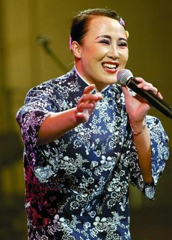 其貌不扬但历经磨难, 小沈阳都敬她|赵本山|孙立荣|小沈阳_新浪新闻