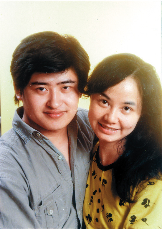 54岁刘欢的妻子曝光,原来当年也是个才女,与刘欢认识9天闪婚