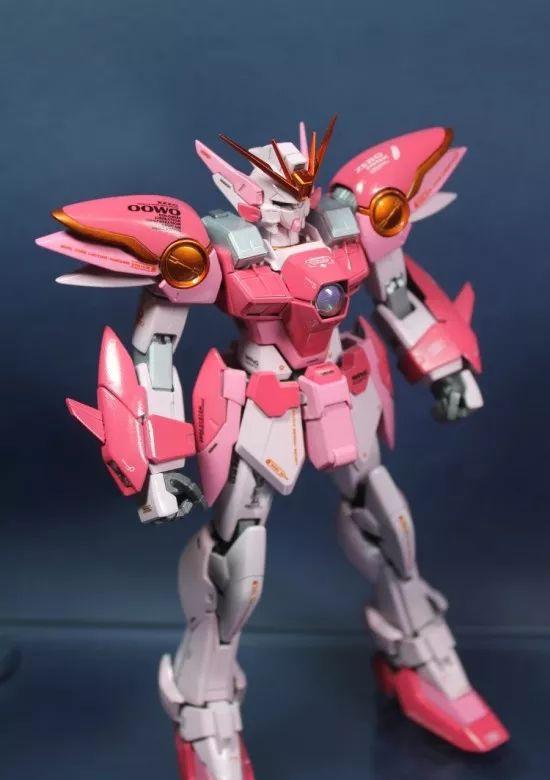 新手村:恋爱的天使飞翼零高达,是草莓味的