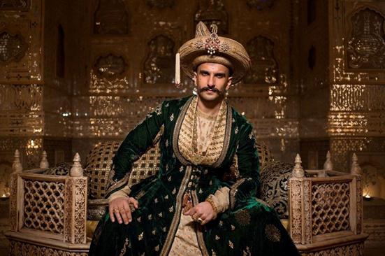 宝莱坞|阿克巴大帝|宝莱坞生死恋_新浪新闻