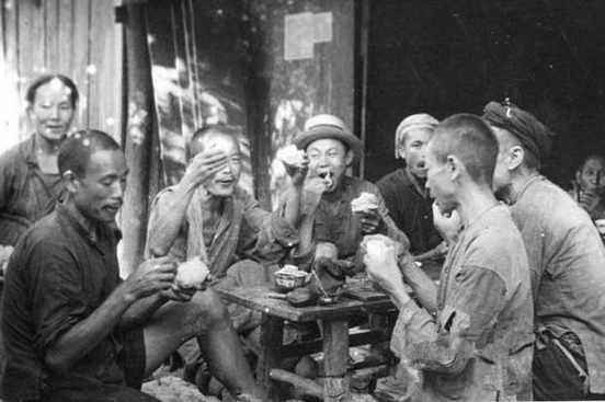 老照片,近代中国究竟有多贫穷落后,看了这七张