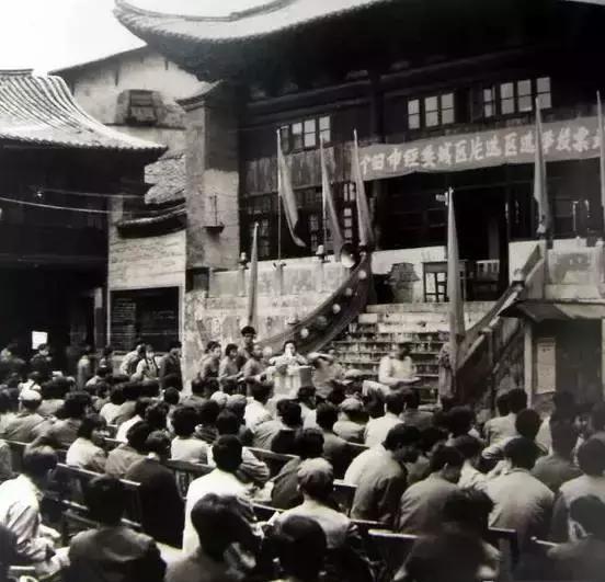 70张红河个旧老照片曝光,以前的州政府是这样的!|个旧|年代|工人文化宫_新浪新闻
