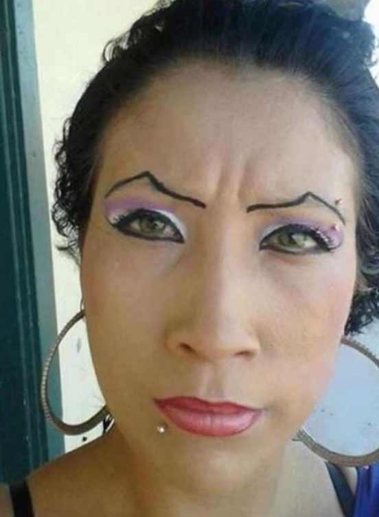 这是传说中的弯眉,但不是柳叶形的,哈哈|眉毛|弯眉|柳叶_新浪新闻