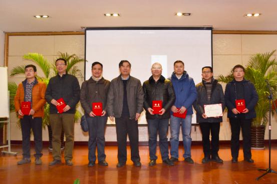 四川省汽车产业协会第二届第一次年会在成都圆