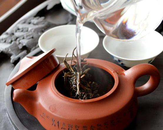 普洱茶如何冲泡醒茶洗茶别忽略