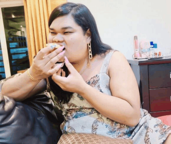 男人,看完最后2张,所有人都"鸦雀无声"|所有人|男人|丑女孩_新浪新闻