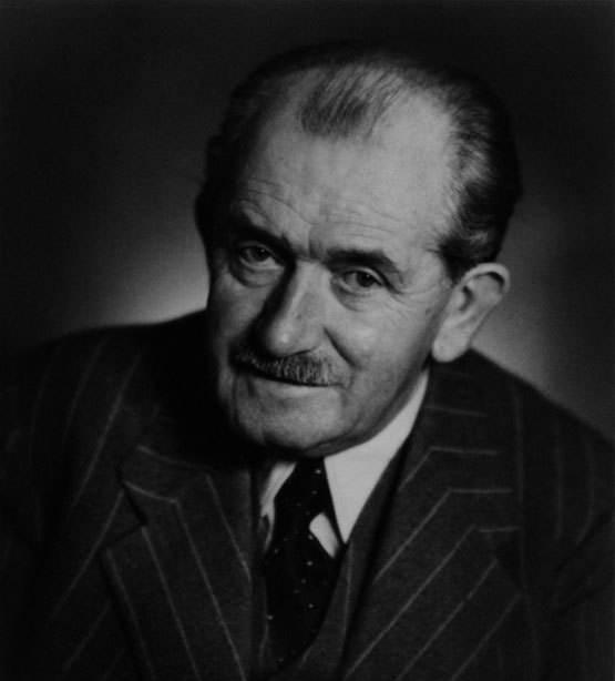 porsche 创始人"费迪南德·保时捷"一生中的辉煌成就