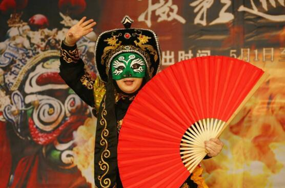 川剧变脸原理大揭秘!