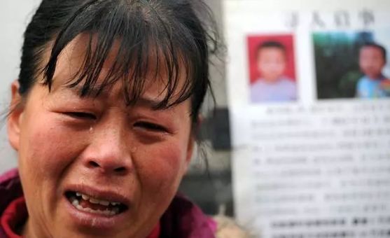 人贩子这些新招式你能识破几个现在看还不晚为孩子我永久收藏