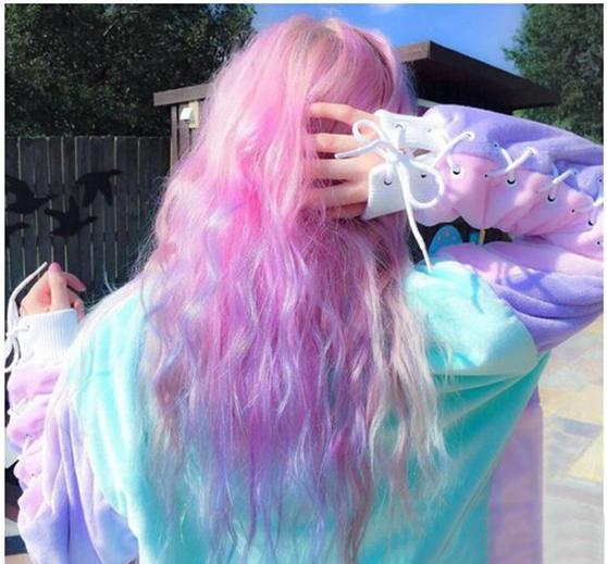 雾蒙蒙的薰衣草粉紫色,高贵典雅,朦胧又神秘薄藤色系的渐变发色,挑染