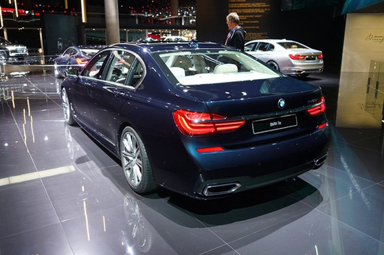 售1488万元宝马7系40周年版售价公布