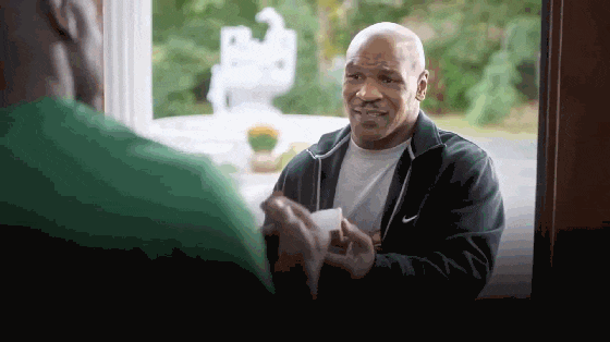 泰森为什么当年咬下对手耳朵背后另有隐情