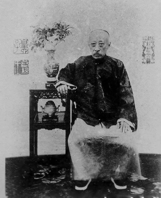 恭亲王奕欣不同时期照片18岁从政晚年眼神绝望