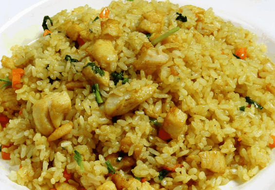 咖喱炒饭怎么做? 掌握这几个步骤, 一分钟搞定炒饭