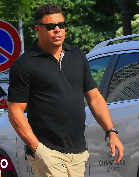 从"外星人"到"肥罗"!带您看看罗纳尔多的身材变化!