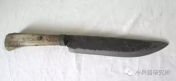 盘点人类应用最广的柴刀：开山刀与反曲刃
